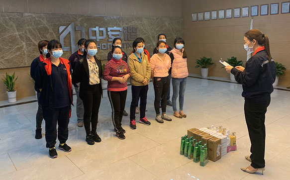 中安諧發(fā)放婦女節(jié)福利