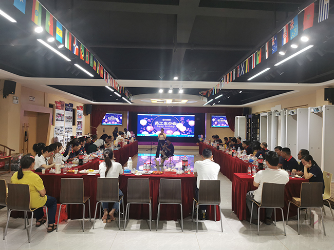 中安諧8月員工生日派對分別在河源和深圳舉行