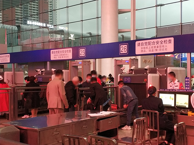 中安諧安檢門在深圳北站多年使用案例 為鐵路安全保駕護(hù)航