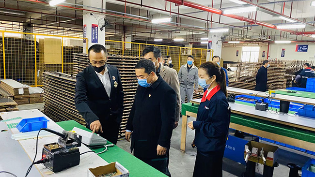 河源市源城區委書記鄧卓文到中安諧考察關懷