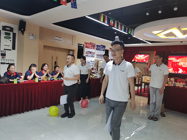 中安諧安檢門工廠迎中秋暨員工生日慶祝活動